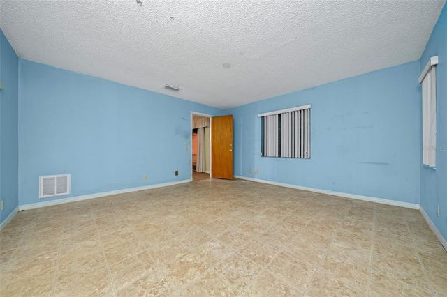 1981 SE 54TH TERRACE, Ocala, FL 34480