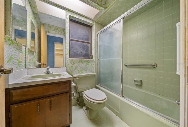1981 SE 54TH TERRACE, Ocala, FL 34480