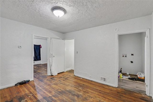 3915 Norledge Avenue, Kansas City, MO 64123