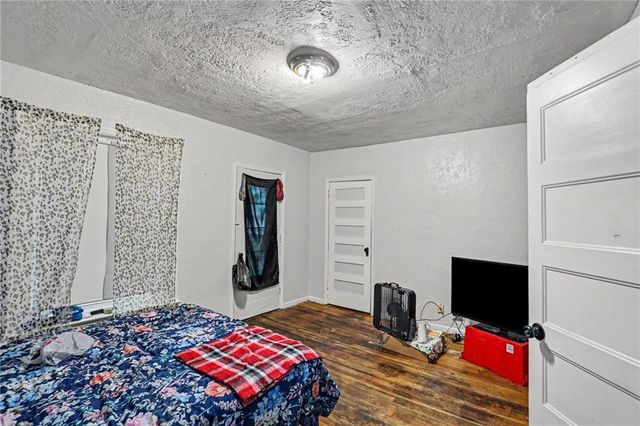 3915 Norledge Avenue, Kansas City, MO 64123