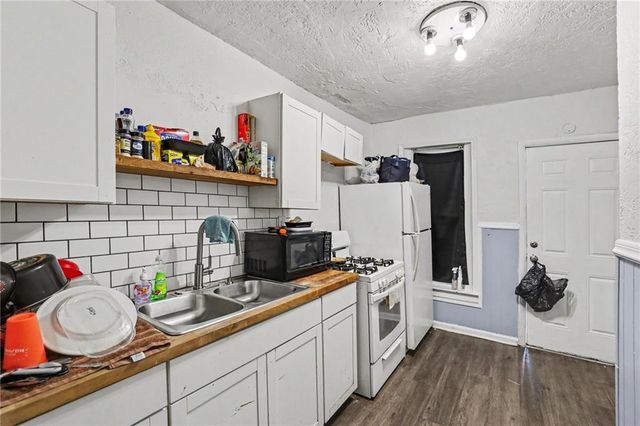 3915 Norledge Avenue, Kansas City, MO 64123