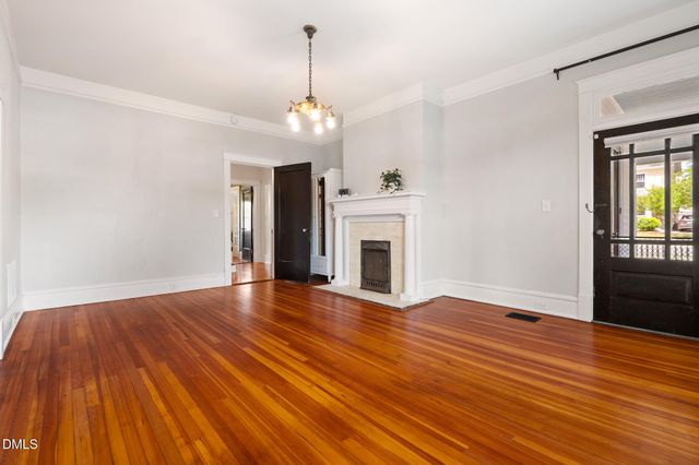 311 S Fayetteville Street, Clayton, NC 27520