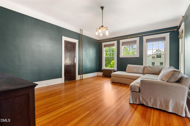 311 S Fayetteville Street, Clayton, NC 27520