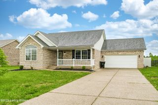 777 John Austin Ln, Mt Washington, KY 40047