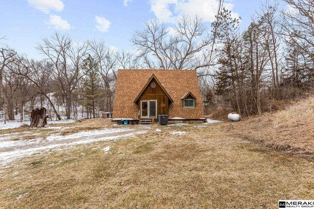 801 Livingston Road, Plattsmouth, NE 68048