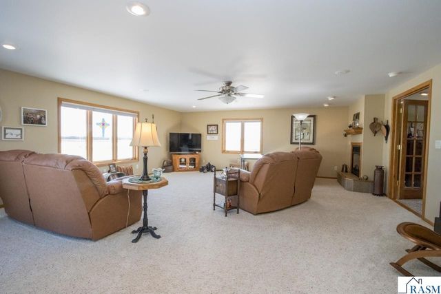 48994 County Road 13, North Mankato, MN 56003