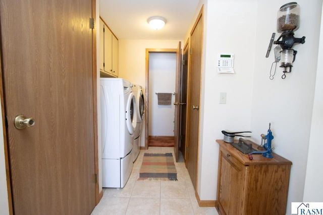 48994 County Road 13, North Mankato, MN 56003