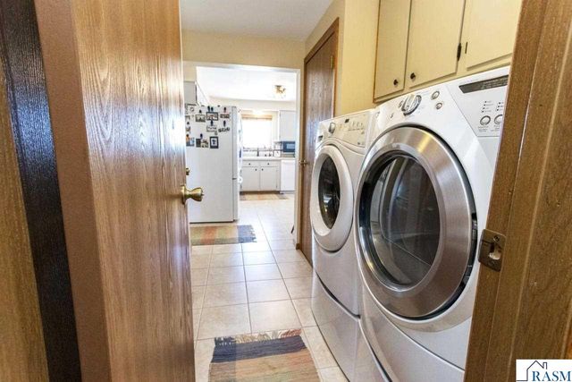 48994 County Road 13, North Mankato, MN 56003