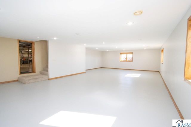 48994 County Road 13, North Mankato, MN 56003