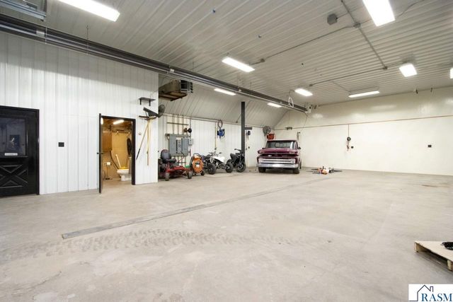 48994 County Road 13, North Mankato, MN 56003