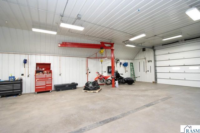 48994 County Road 13, North Mankato, MN 56003