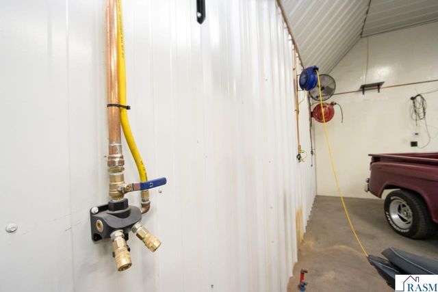 48994 County Road 13, North Mankato, MN 56003