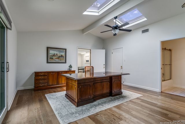 515 Country Ln, San Antonio, TX 78209