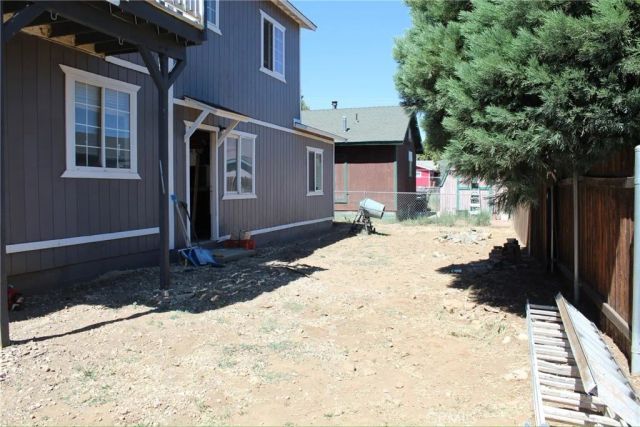 2187 5th Lane, Big Bear City, CA 92314