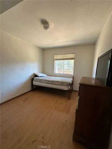 2187 5th Lane, Big Bear City, CA 92314