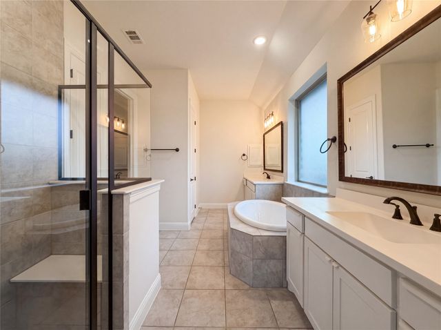 1028 Chambers Creek Cove, Mckinney, TX 75071