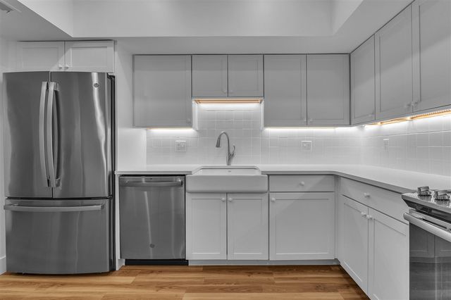 2115 Nature Cove Court 308, Ann Arbor, MI 48104