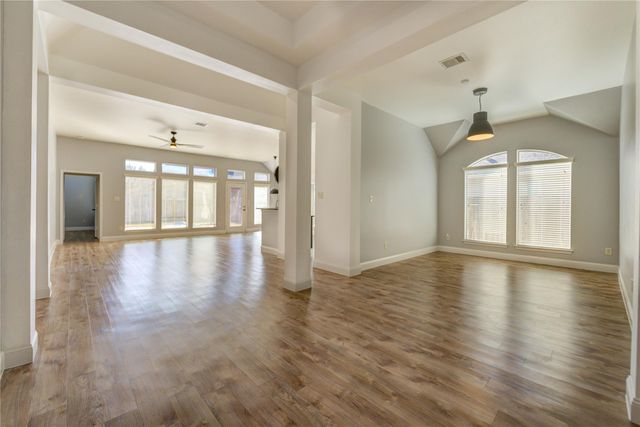 5606 Walnut Glen Lane, Rosenberg, TX 77471