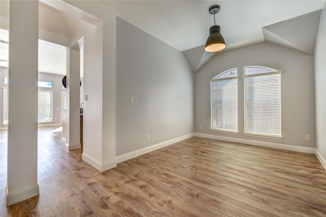 5606 Walnut Glen Lane, Rosenberg, TX 77471