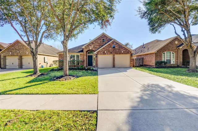 5606 Walnut Glen Lane, Rosenberg, TX 77471