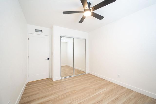 1306 W San Ysidro Blvd D, San Diego, CA 92173