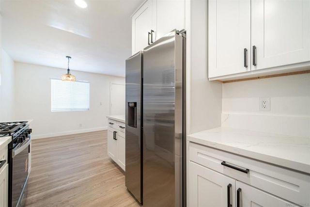 1306 W San Ysidro Blvd D, San Diego, CA 92173