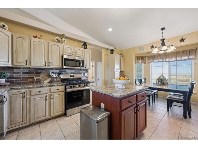 43251 E Iliff Trl, Bennett, CO 80102