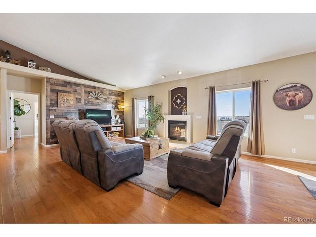 43251 E Iliff Trl, Bennett, CO 80102