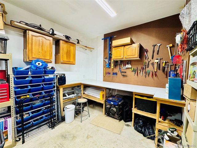 43251 E Iliff Trl, Bennett, CO 80102