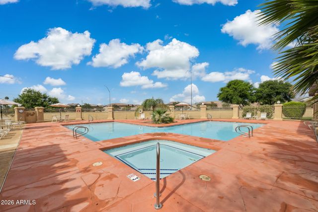 5230 E BROWN Road 204, Mesa, AZ 85205