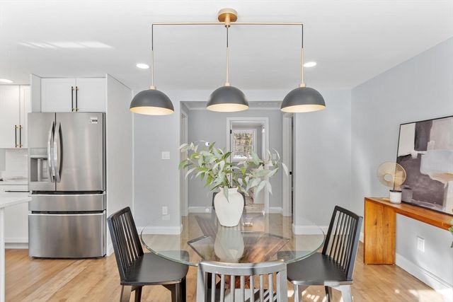 401 Belknap Rd, Framingham, MA 01701