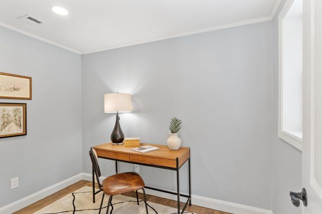 401 Belknap Rd, Framingham, MA 01701