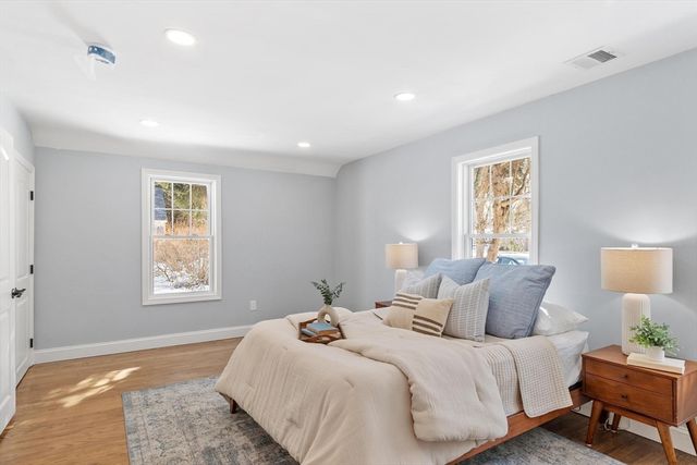 401 Belknap Rd, Framingham, MA 01701