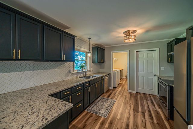 580 Oakland Circle, Paducah, KY 42003