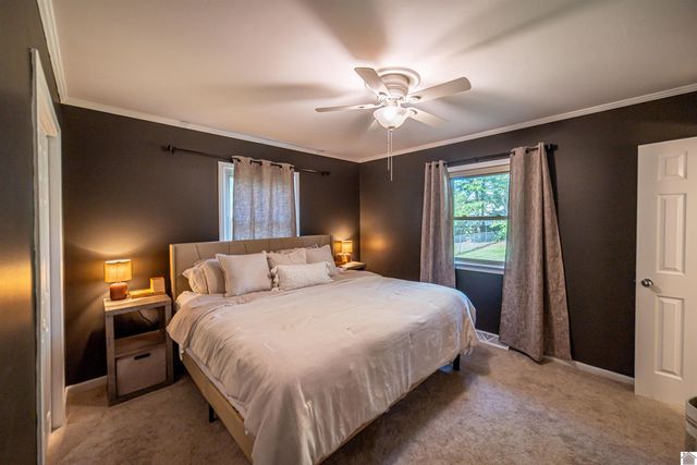 580 Oakland Circle, Paducah, KY 42003