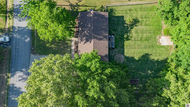 580 Oakland Circle, Paducah, KY 42003
