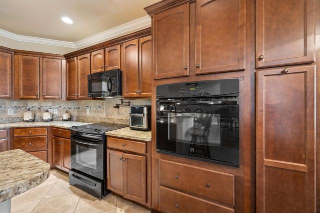 8125 Kaitlin Lane, Ooltewah, TN 37363