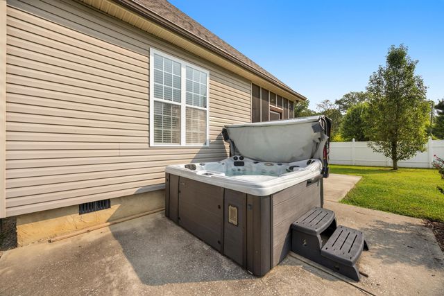 8125 Kaitlin Lane, Ooltewah, TN 37363