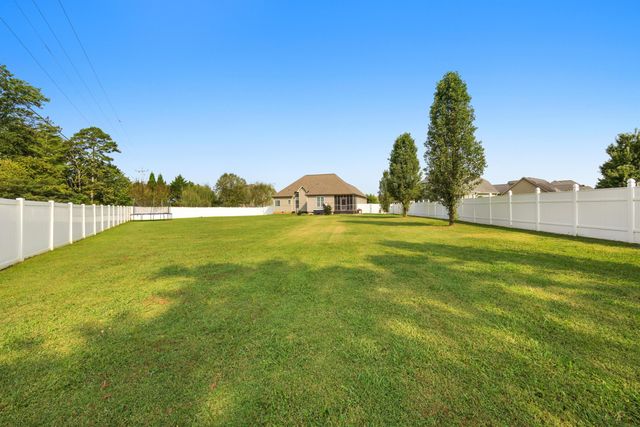 8125 Kaitlin Lane, Ooltewah, TN 37363