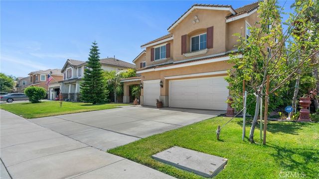 13726 Kiwi Avenue, Eastvale, CA 92880