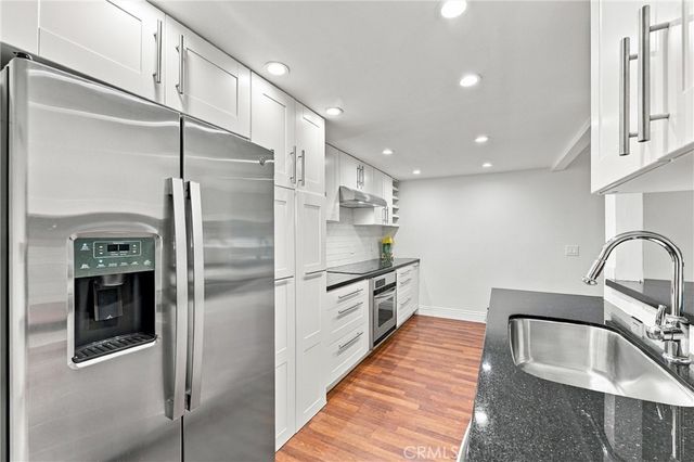 20702 El Toro Rd 212, Lake Forest, CA 92630