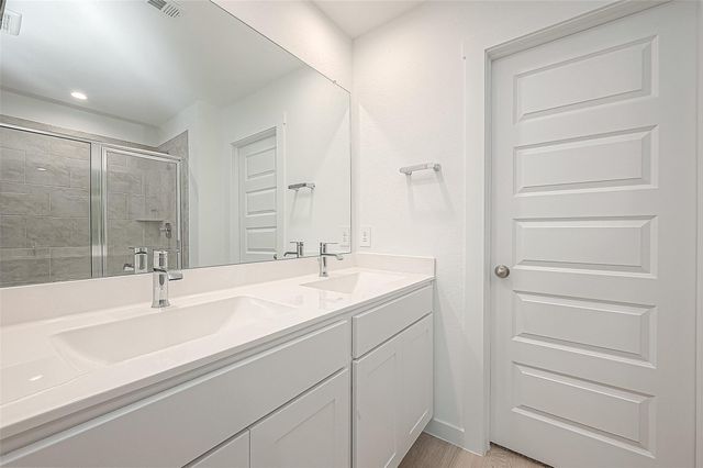 4939 Pine Haven Lane, Fresno, TX 77545