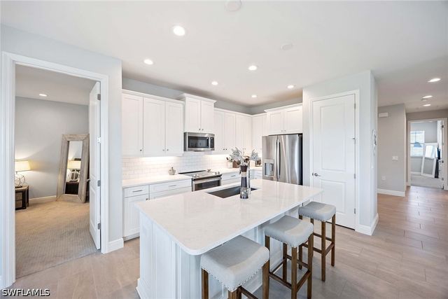 2603 Seychelles CIR 1505, Naples, FL 34112