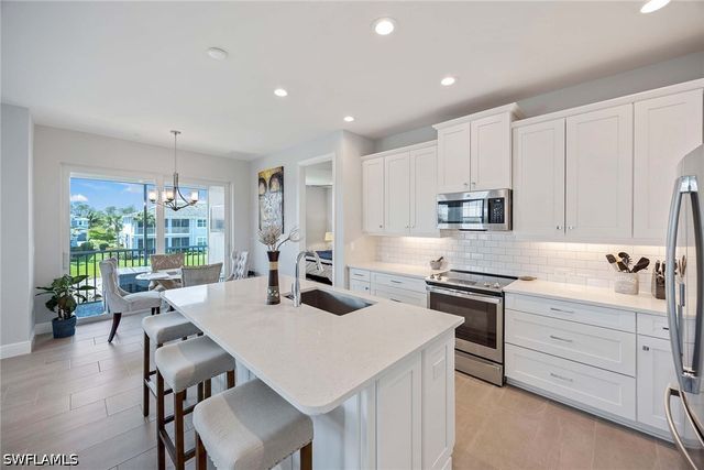 2603 Seychelles CIR 1505, Naples, FL 34112