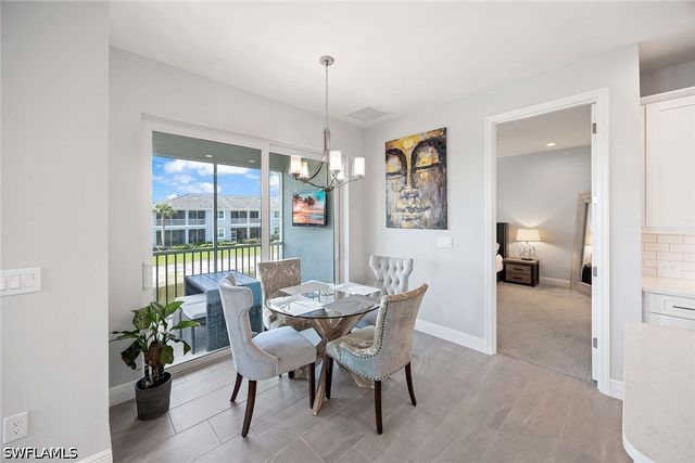 2603 Seychelles CIR 1505, Naples, FL 34112