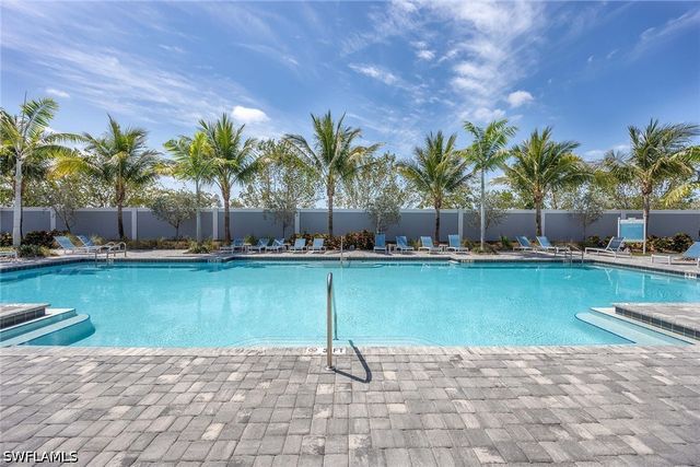 2603 Seychelles CIR 1505, Naples, FL 34112