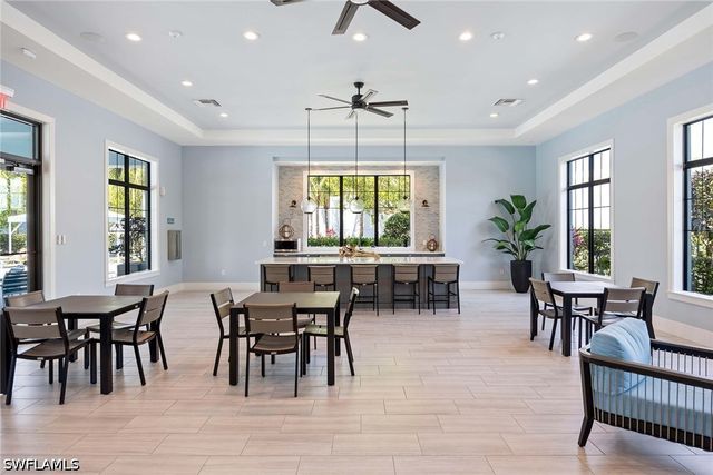 2603 Seychelles CIR 1505, Naples, FL 34112