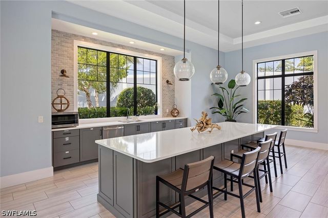 2603 Seychelles CIR 1505, Naples, FL 34112