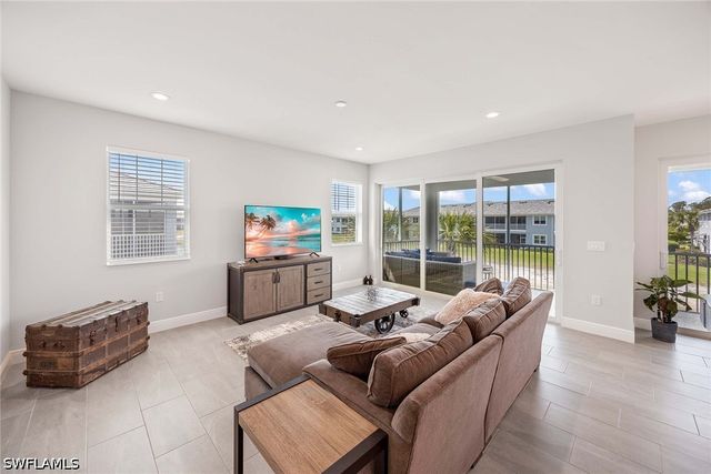 2603 Seychelles CIR 1505, Naples, FL 34112