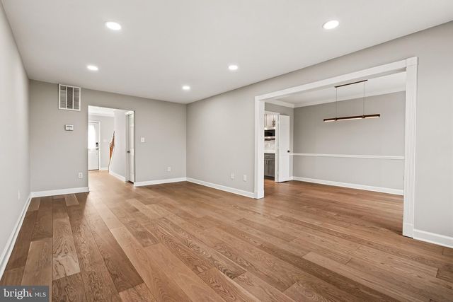 6620 ROSECROFT PL, Falls Church, VA 22043